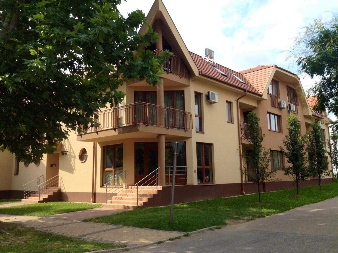 My Home Apartman Hajdúszoboszló المظهر الخارجي الصورة